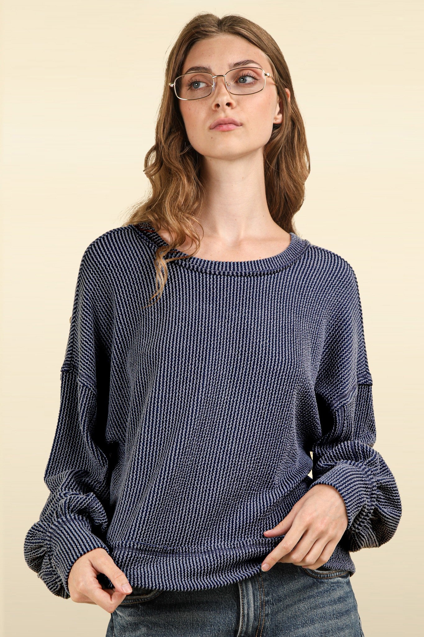 CREW NECK BALLOON SLEEVE SHIRT