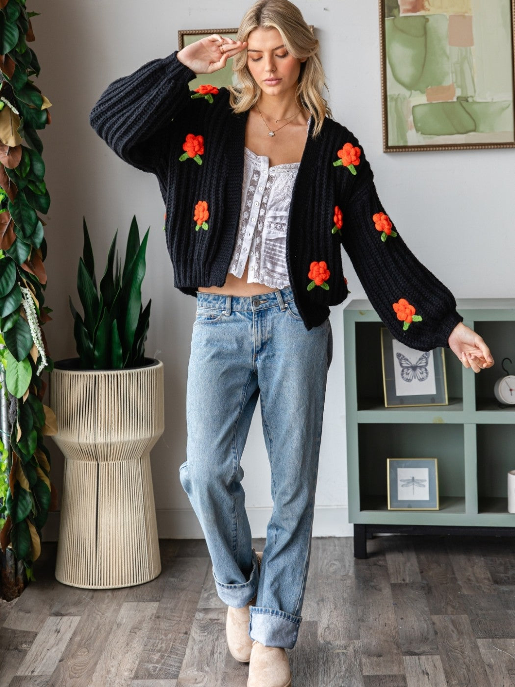 Floral Knit Cardigan - Black & Red
