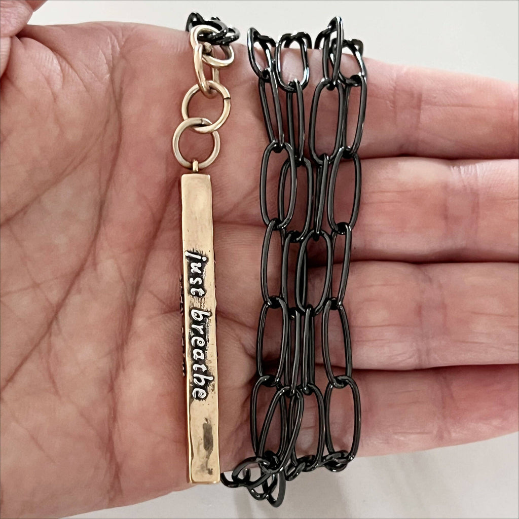 Stay Calm Klink Necklace: Silver