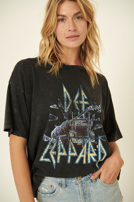 Def Leppard Distressed T-shirt