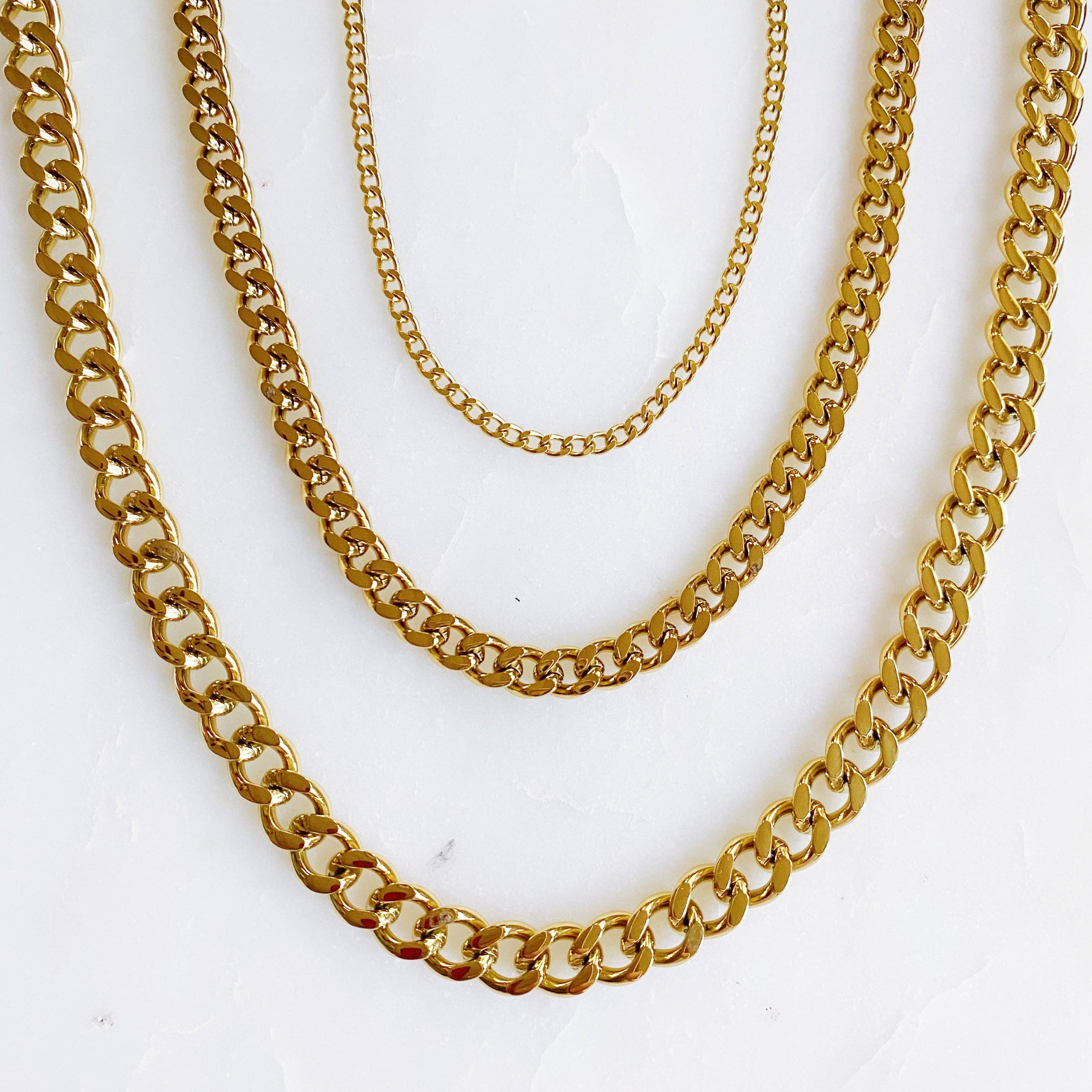 Stylish Cuban Chain Necklace: Bold