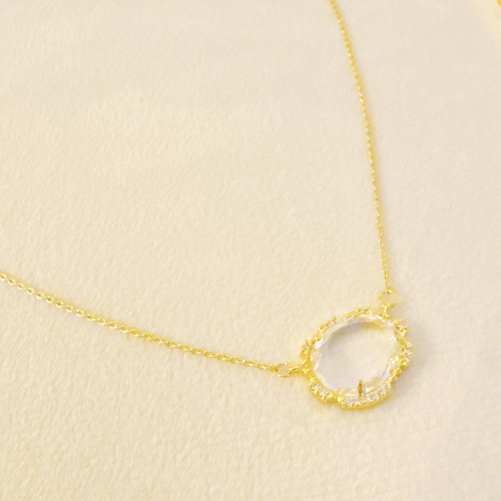 Clustered Glass Jewel Necklace: Pink