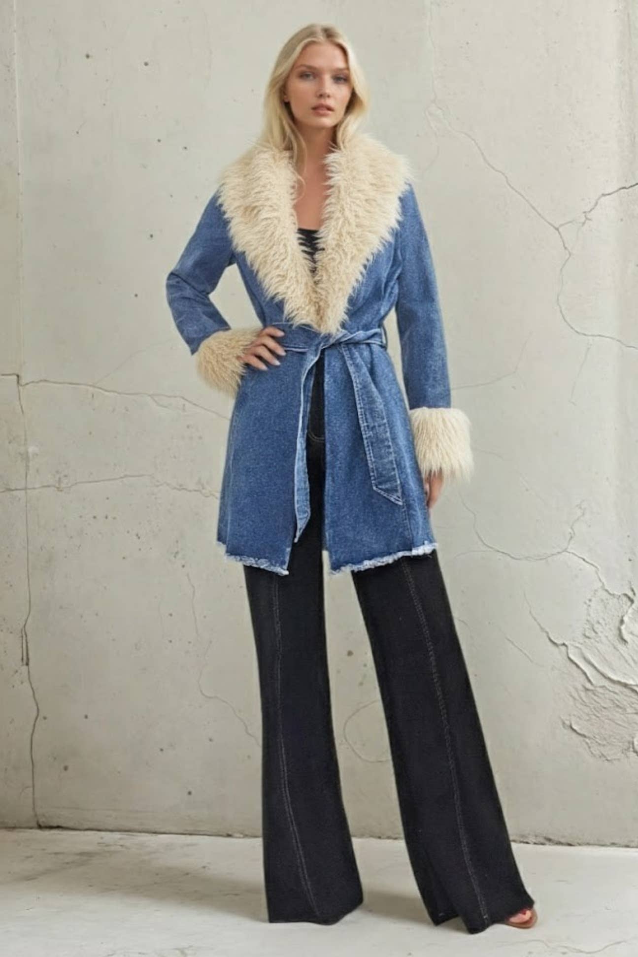 FAUX FUR DENIM COAT