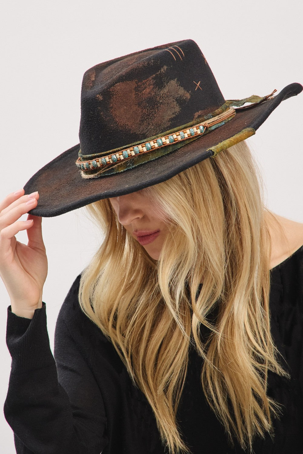 DISTRESSED WESTERN HAT