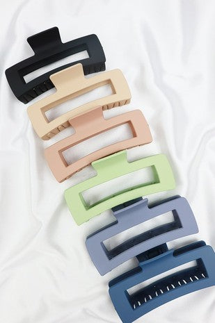 Matte Jumbo Hair Clip