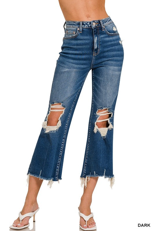 DISTRESSED KNEE CROP JEANS