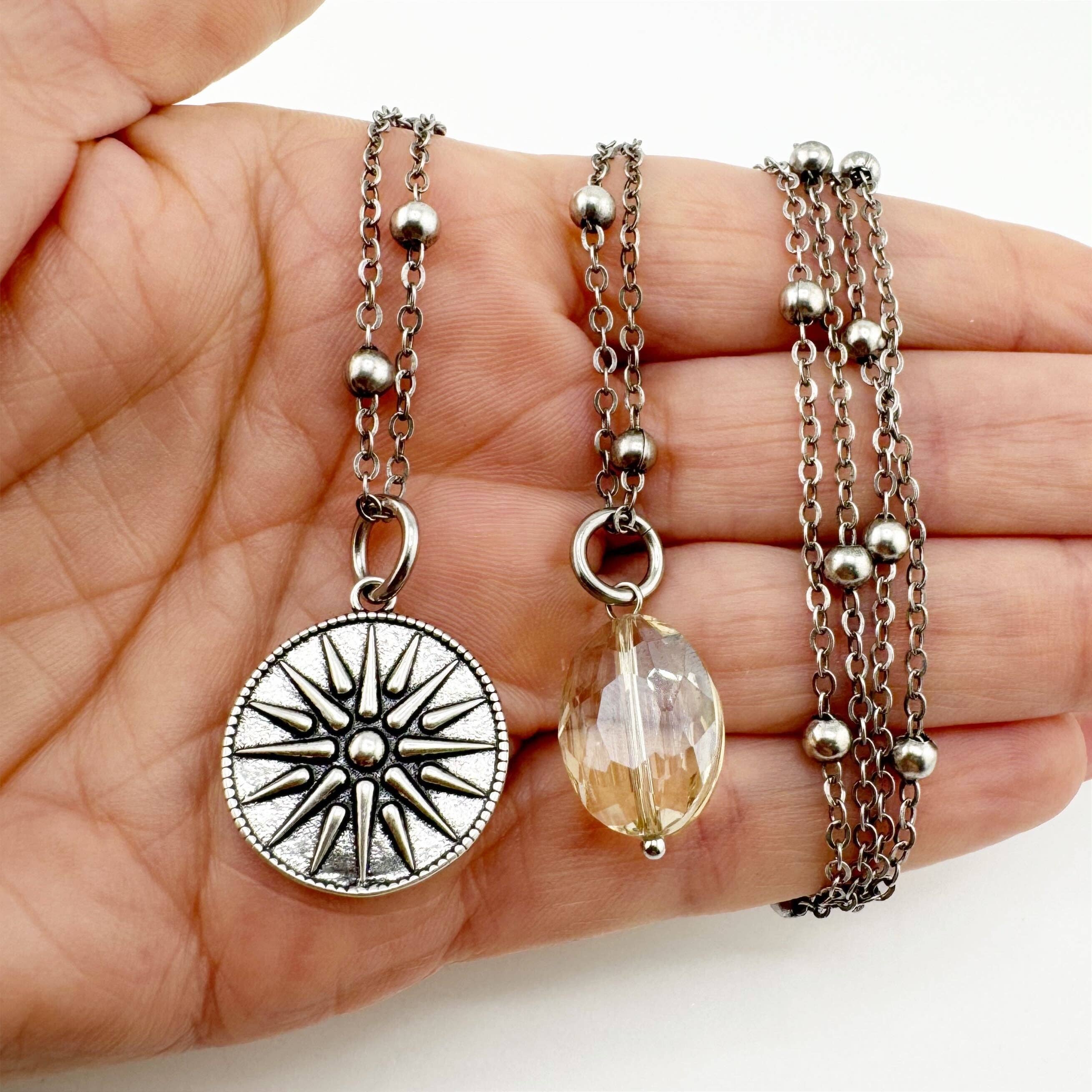 "This Too Shall Pass" Star Dainty Necklace: Gold