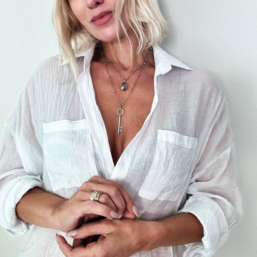 I Am Free Key Dainty Necklace: Gold