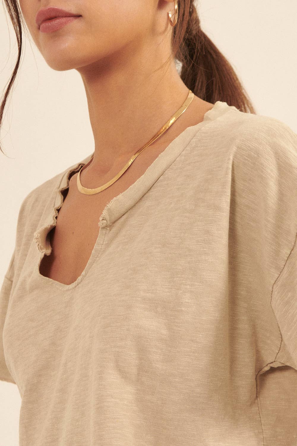 Distressed Mineral Washed Split-Neck Cropped Tee: Blush / S